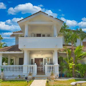 Villa con Vistas a la Playa